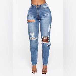 3/$30 🎀 Fashion Nova Medium Wash Boyfriend Jeans